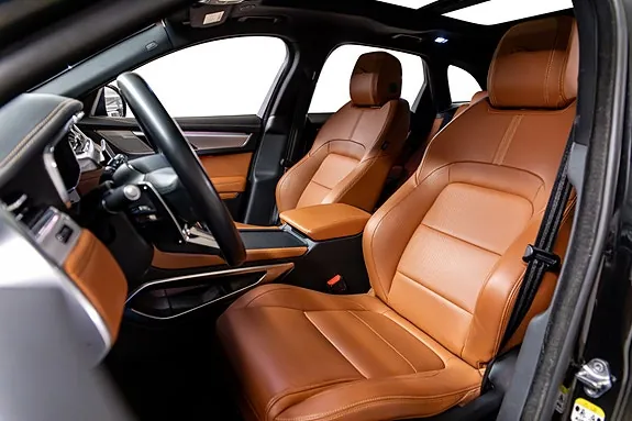 Jaguar F-Pace 2023 photo 3