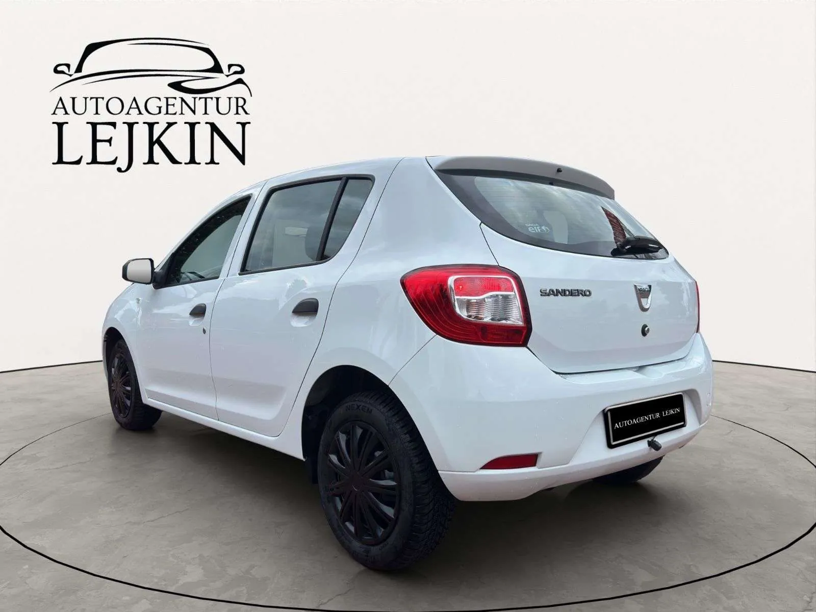 Dacia Sandero 2014 photo 3