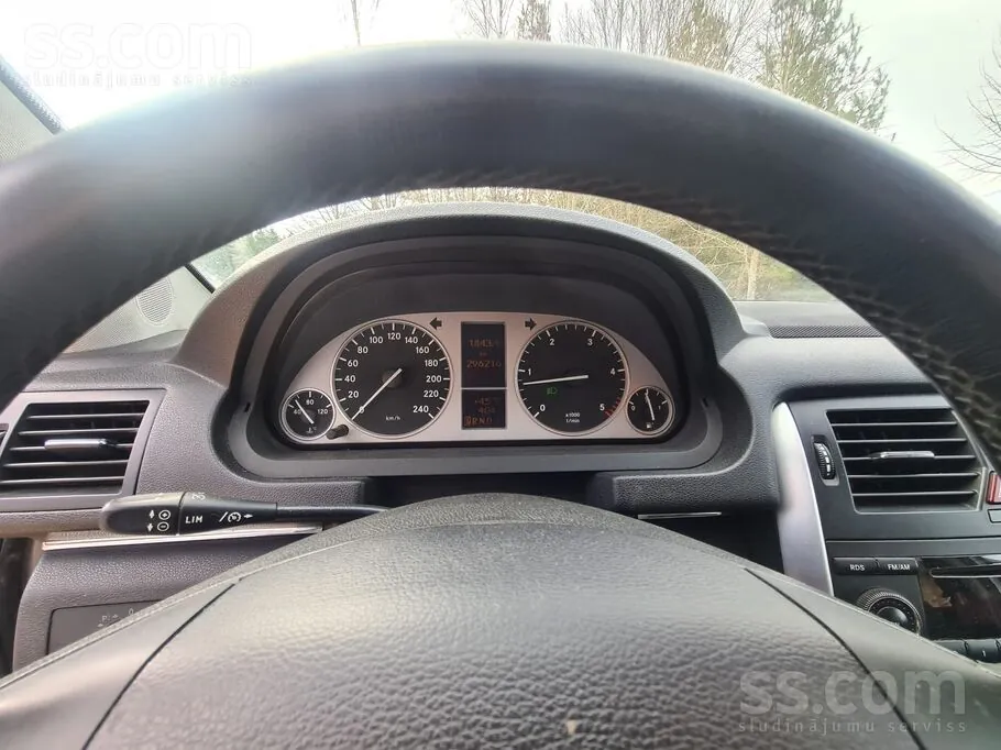 Mercedes-Benz B200 2005 photo 3