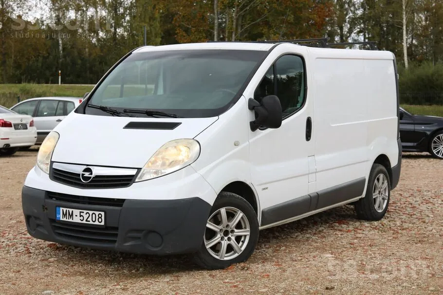 Opel Vivaro 2008 photo 3
