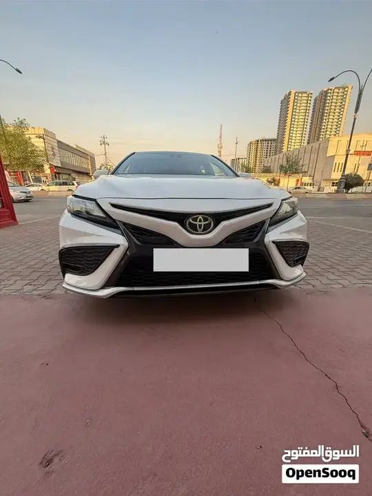 Toyota Camry 2023 photo 2