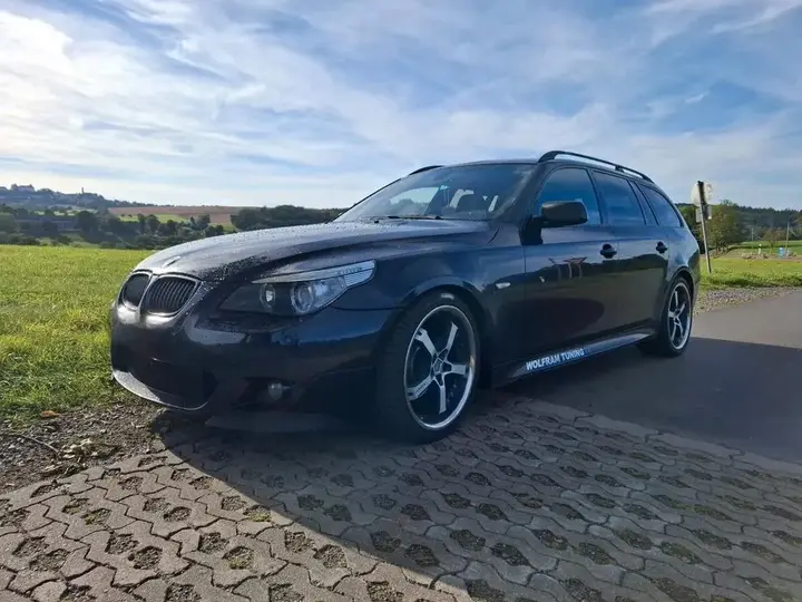 BMW 530I