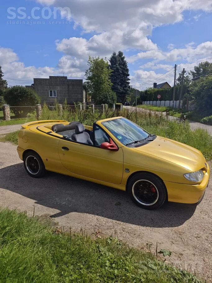 Renault Megane 1999 photo 4