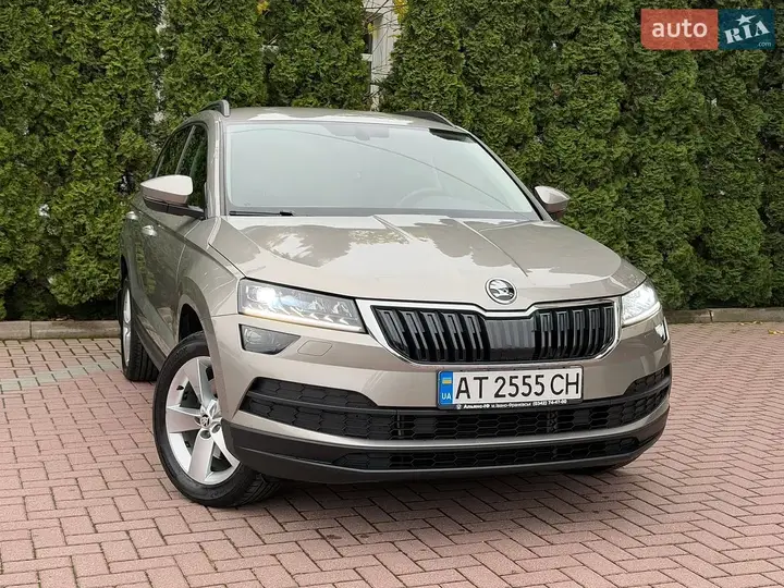 Skoda Karoq 2018 photo 2