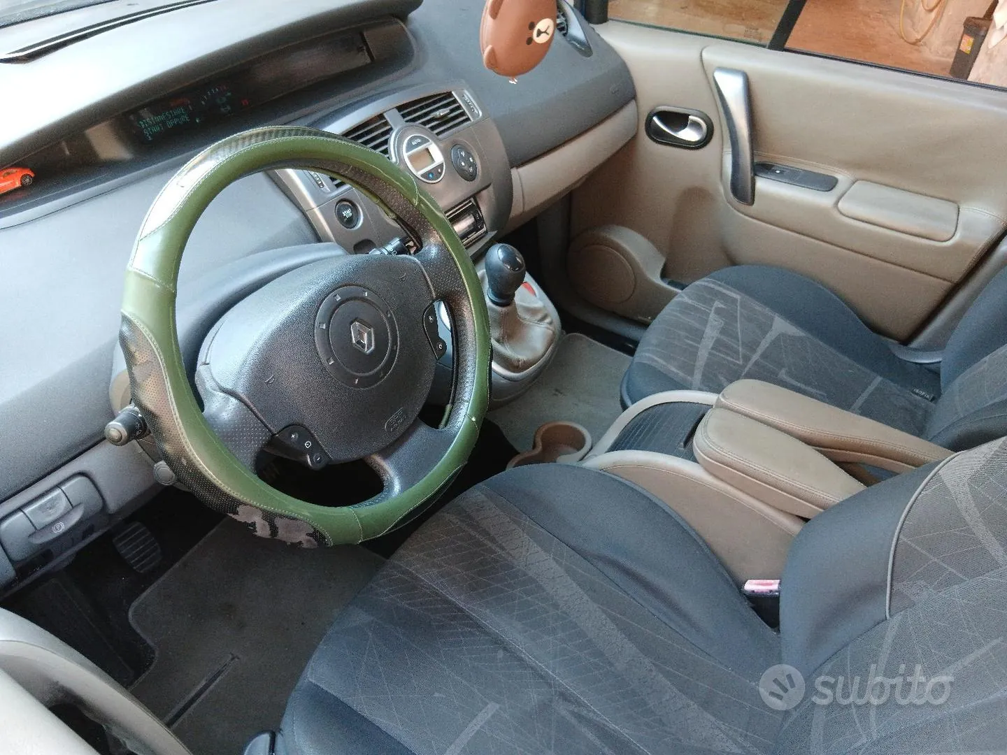Renault Scenic 2005 photo 3
