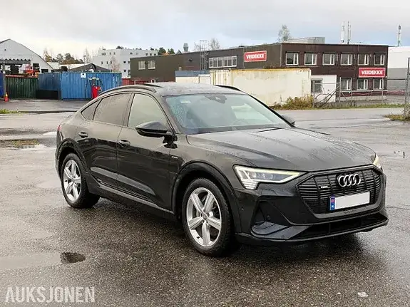 Audi E-Tron 2021 photo 3