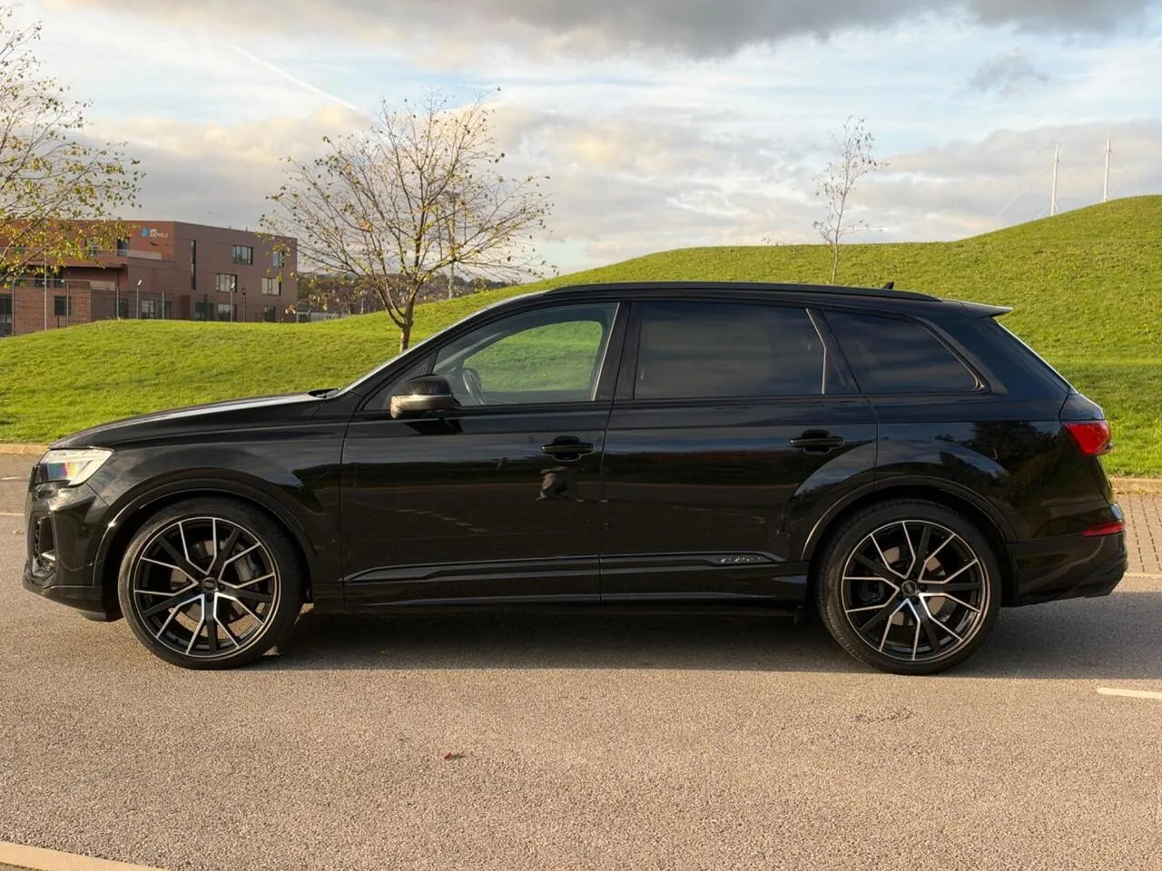 Audi Q7 2024 photo 4