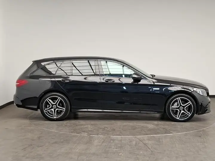 Mercedes-Benz C-Class 2021 photo 3