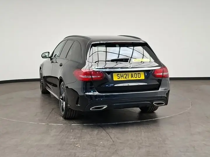 Mercedes-Benz C-Class 2021 photo 2