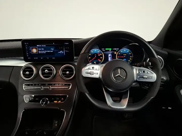 Mercedes-Benz C-Class 2021 photo 5