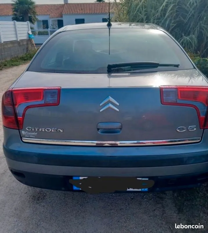Citroen C5 2004 photo 2