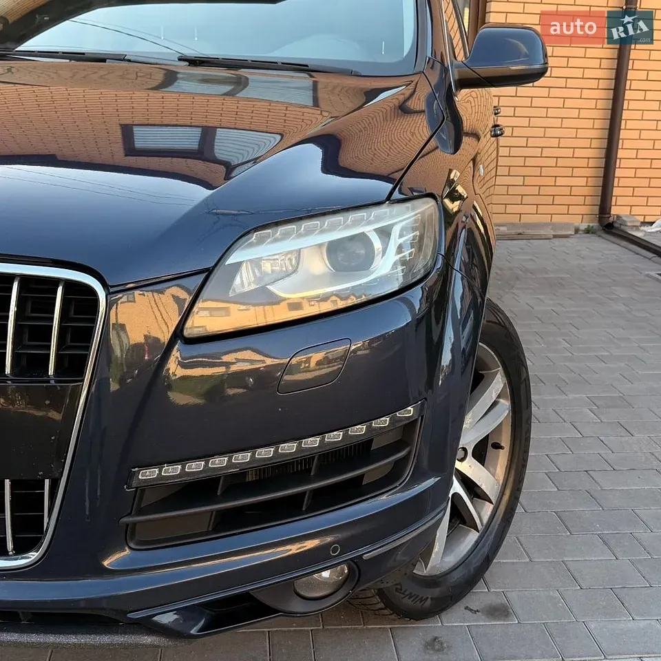 Audi Q7 2015 photo 3