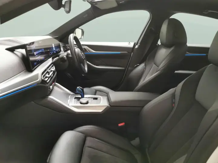 BMW I4 2022 photo 4