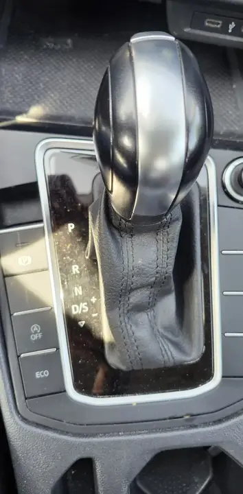 Volkswagen Jetta 2021 photo 5