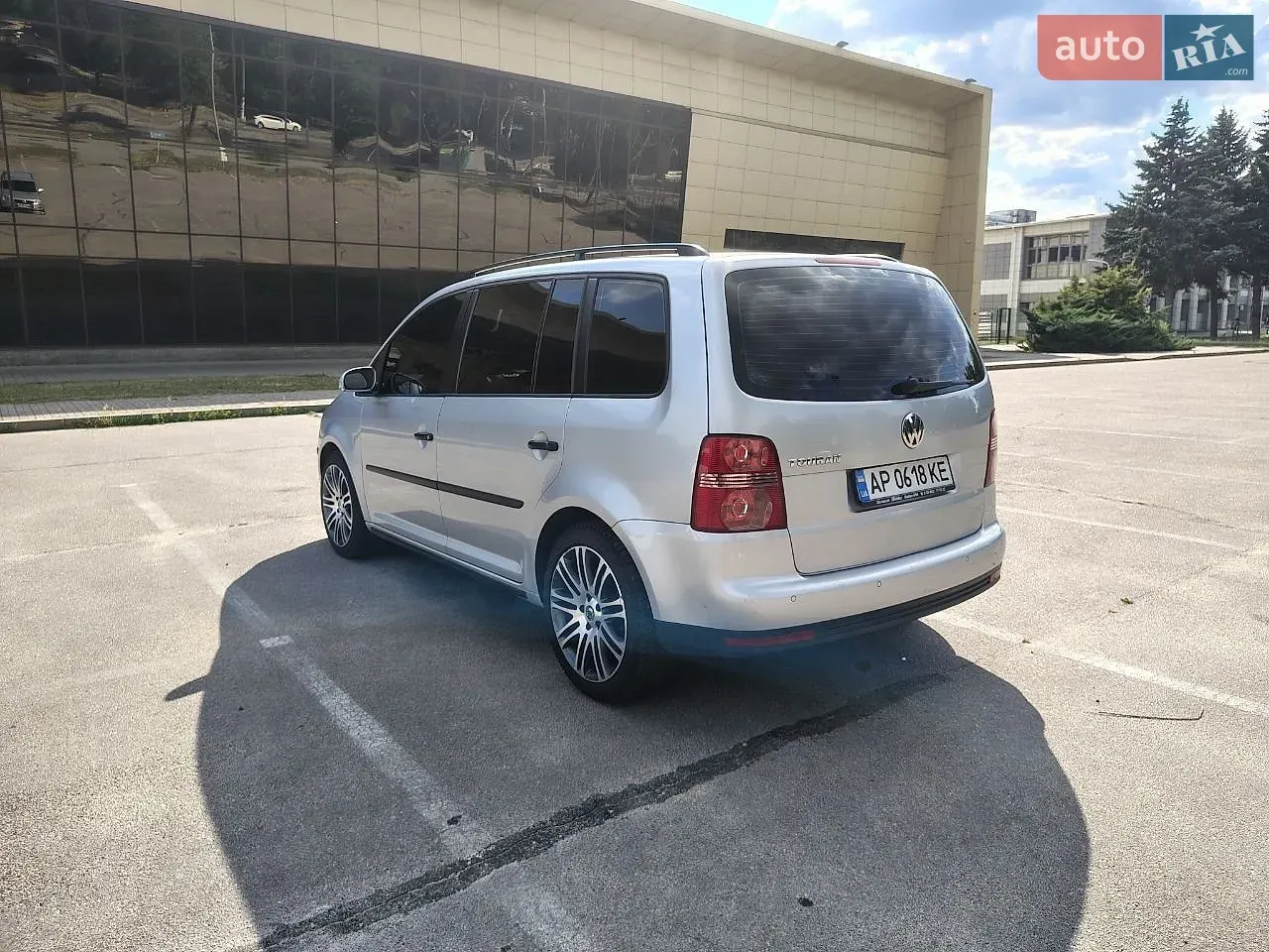 Volkswagen Touran 2007 photo 4