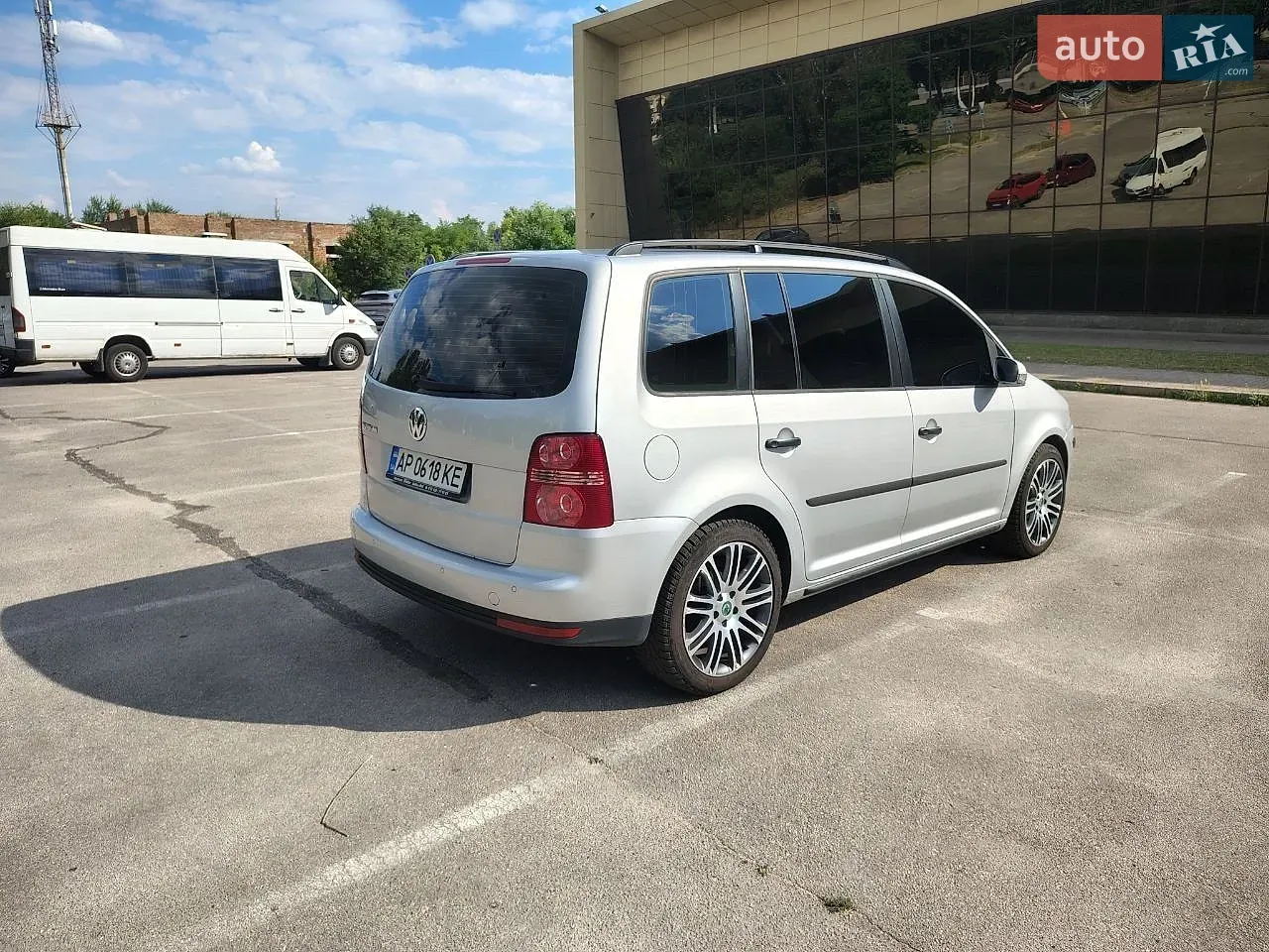 Volkswagen Touran 2007 photo 3