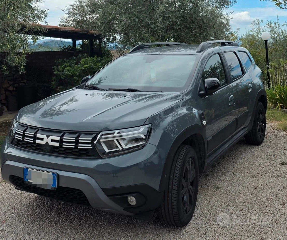 Dacia Duster 2023 photo 2