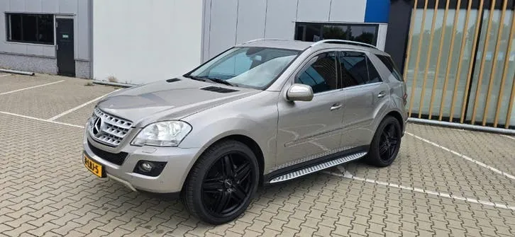 Mercedes-Benz M-Class