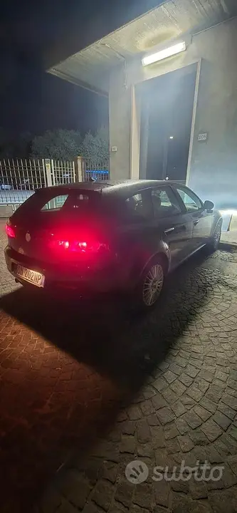 Alfa Romeo 159 2008 photo 2