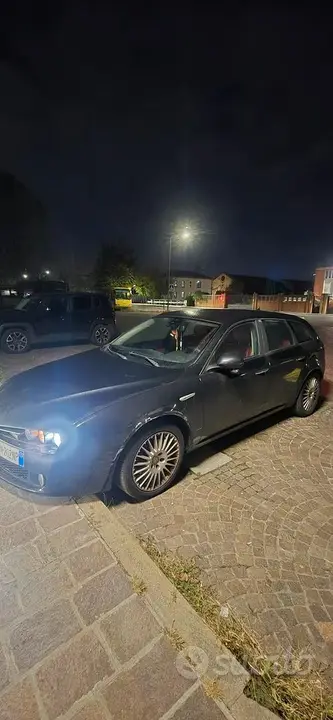 Alfa Romeo 159 2008 photo 3
