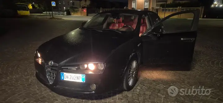Alfa Romeo 159