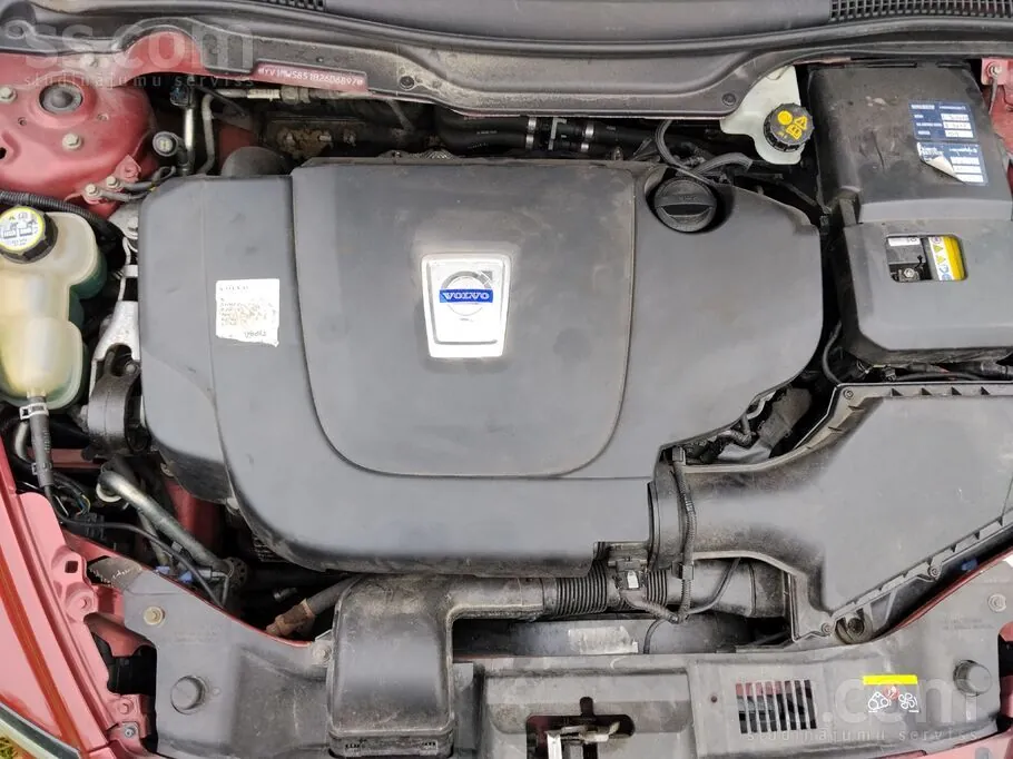 Volvo V50 2010 photo 4