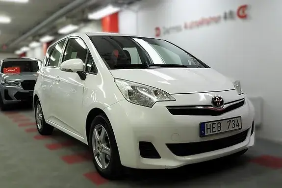 Toyota Verso-S 2012 photo 5