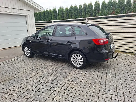 Seat Ibiza 2013 photo 2