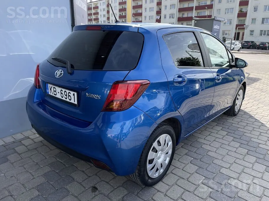 Toyota Yaris 2015 photo 3