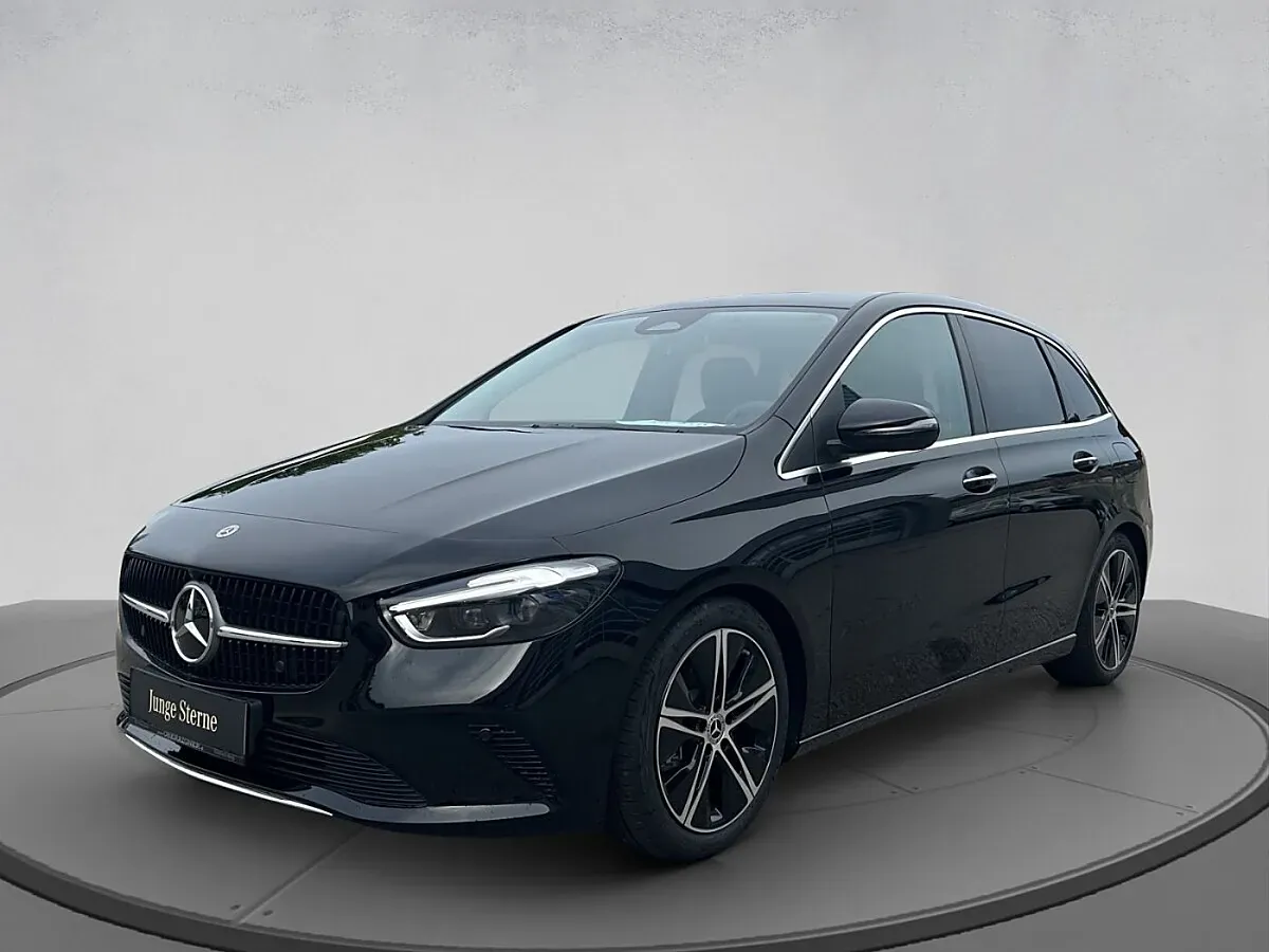 Mercedes-Benz B-Class 2026 photo 2
