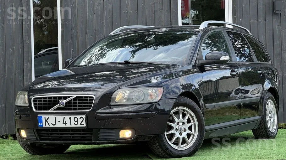 Volvo V50 2006 photo 2