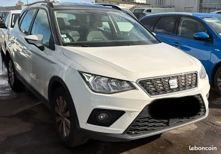 Seat Arona 2020 photo 2