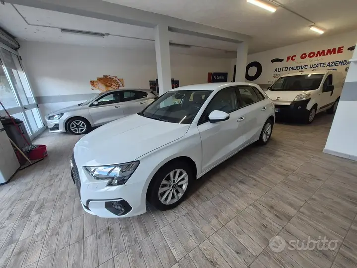 Audi A3 2021 photo 2