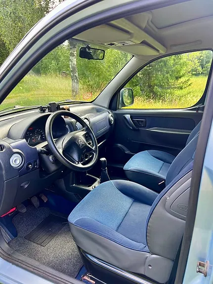 Citroen Berlingo 2003 photo 4