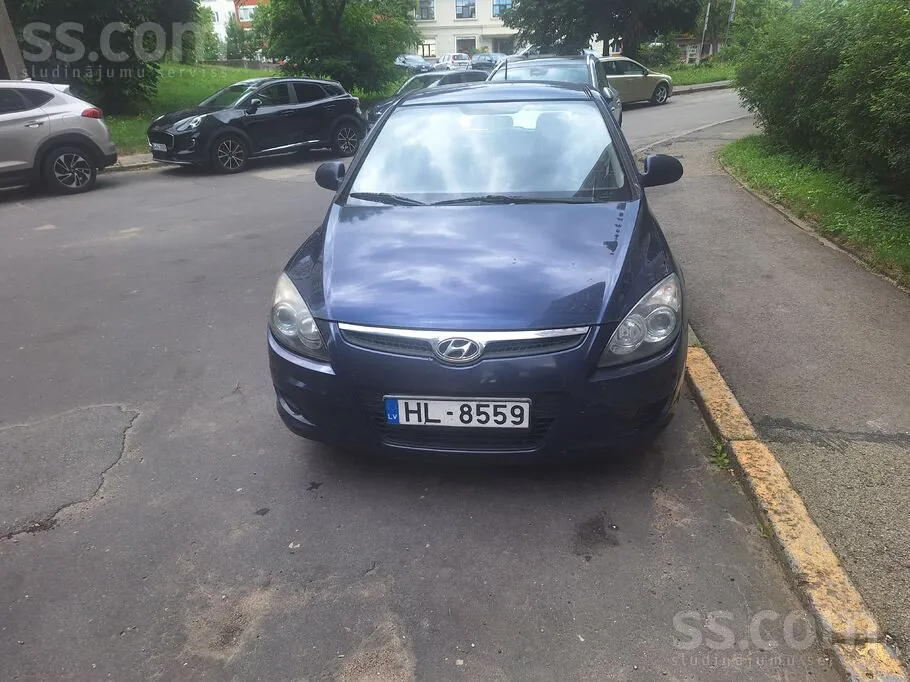 Hyundai I30 2010 photo 3
