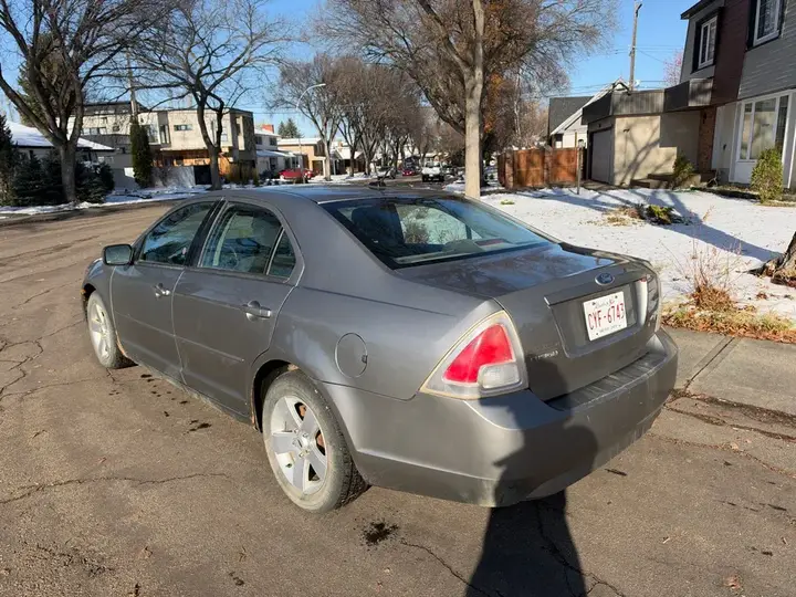 Ford Fusion 2009 photo 4
