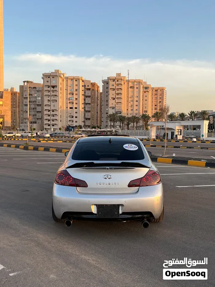 Infiniti G35 2008 photo 3