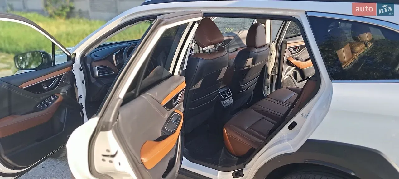 Subaru Outback 2024 photo 3