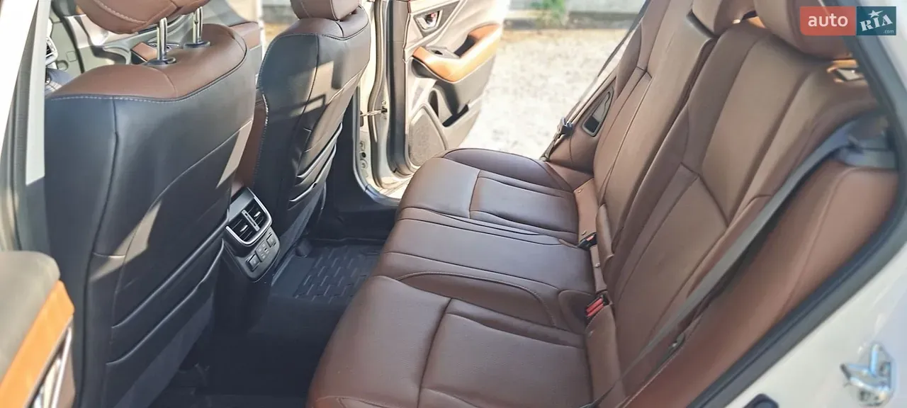 Subaru Outback 2024 photo 4