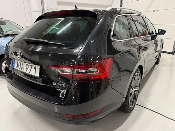 Skoda Superb 2017 photo 3