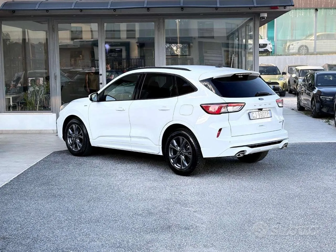 Ford Kuga 2022 photo 4