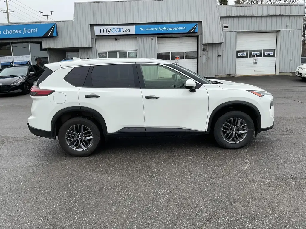 Nissan Rogue 2025 photo 2