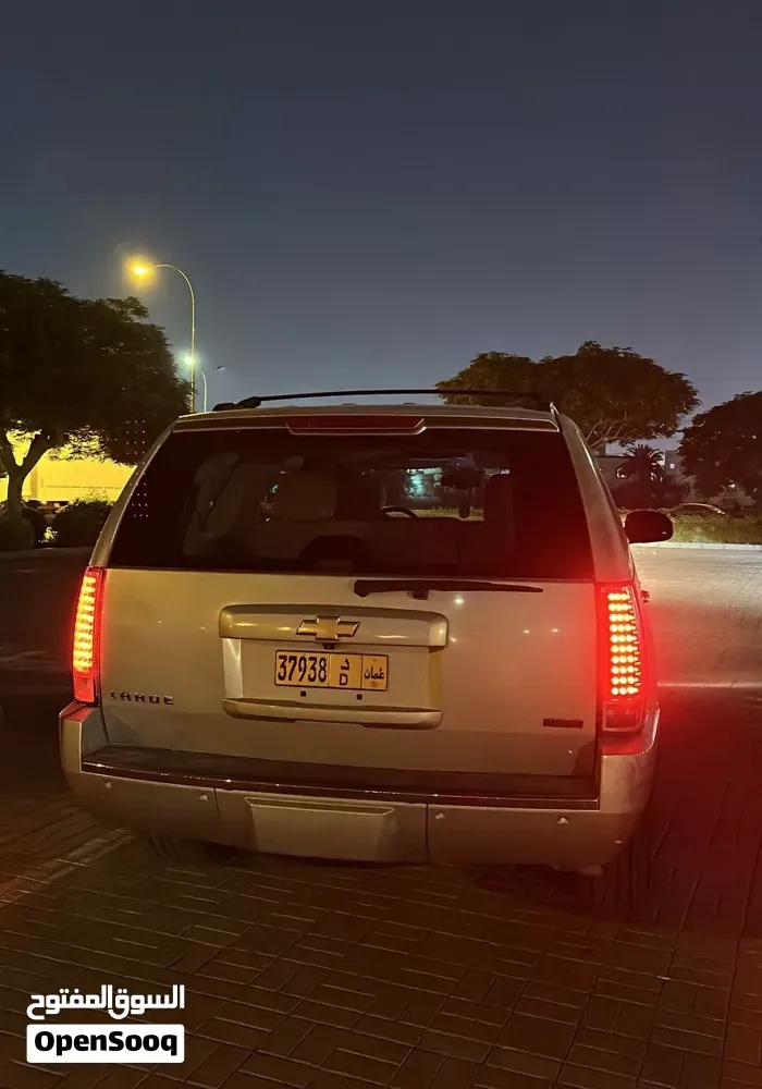 Chevrolet Tahoe 2012 photo 3
