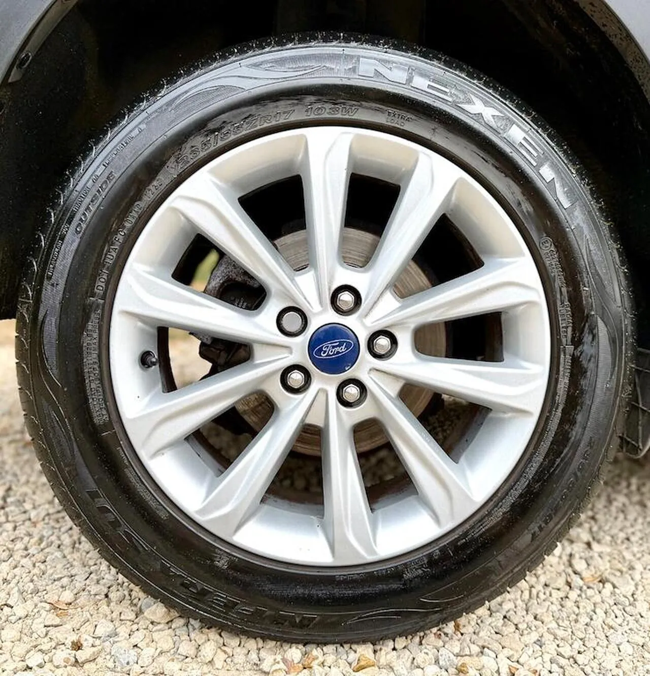 Ford Kuga 2016 photo 4