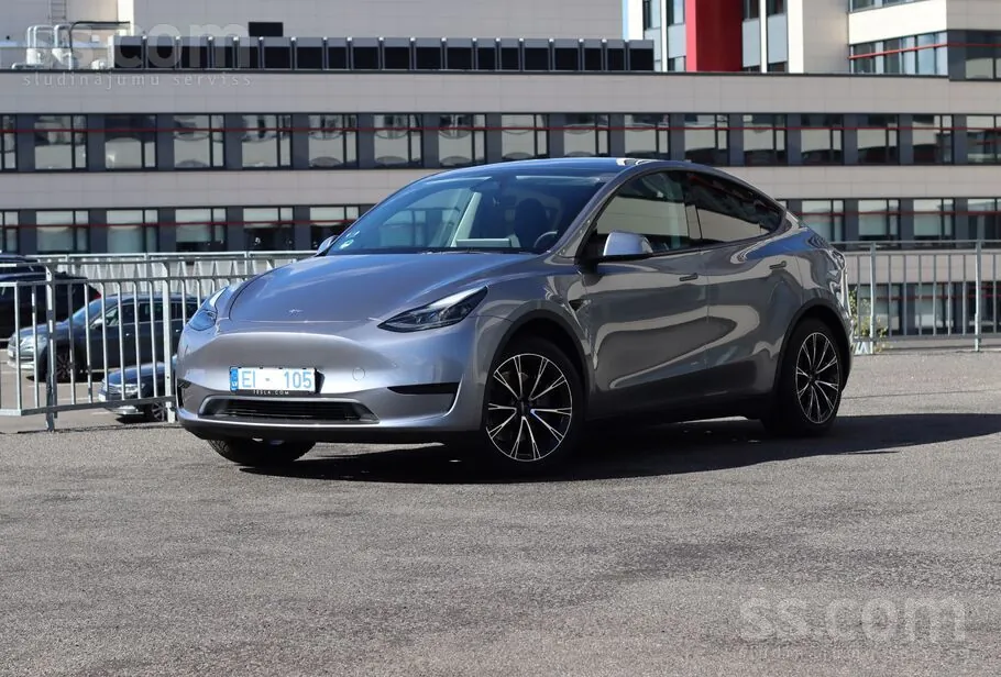 Tesla Model Y 2024 photo 3