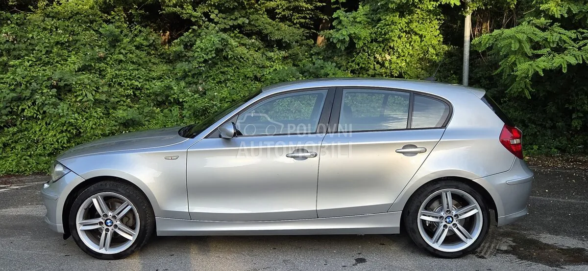 BMW 1 Series 2009 photo 4