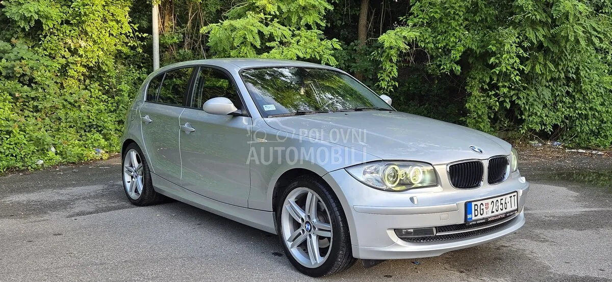 BMW 1 Series 2009 photo 2