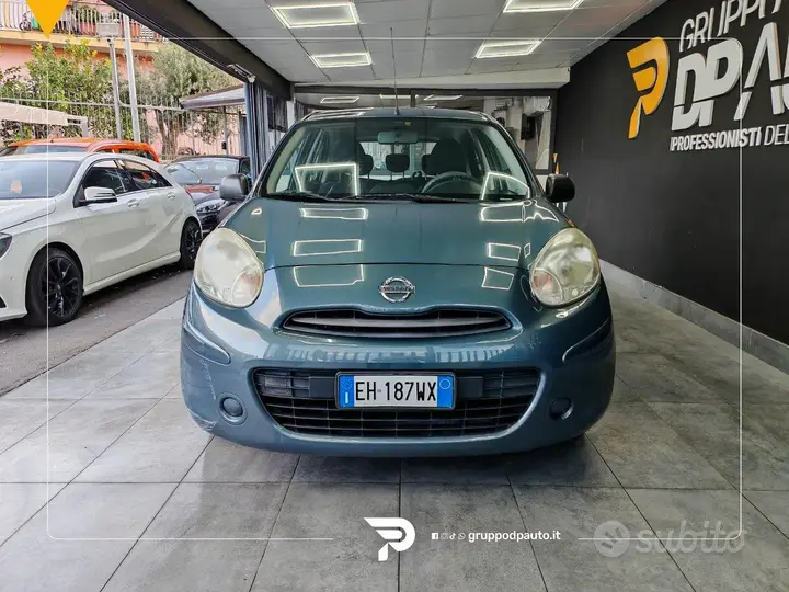 Nissan Micra 2011 photo 2