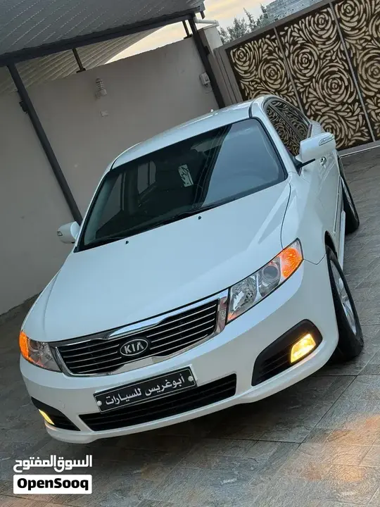Kia Lotze 2009 photo 2