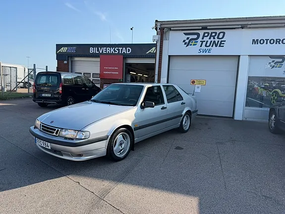 Saab 9000